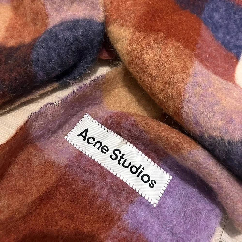 Acne Studios Vibrant Wool Scarf - Picture 2 of 5